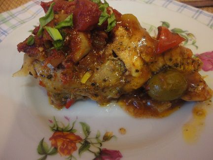 Курица в томатно-винном соусе