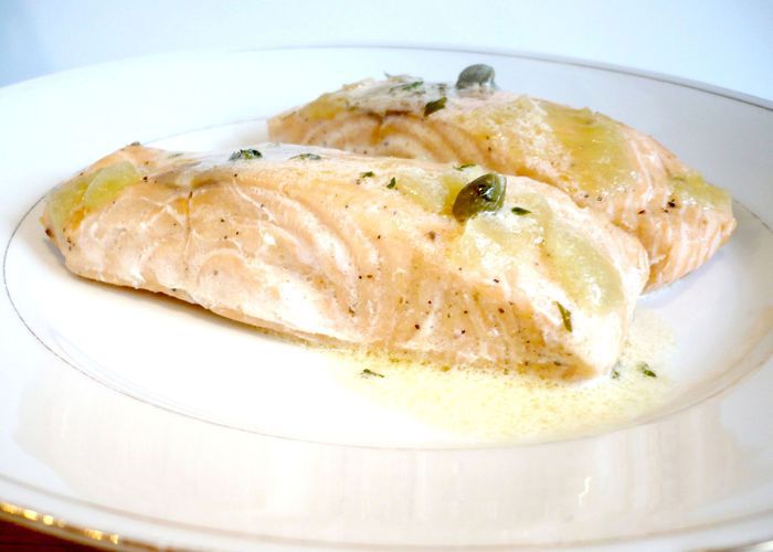 Запеченное филе семги с лаймом и каперсами