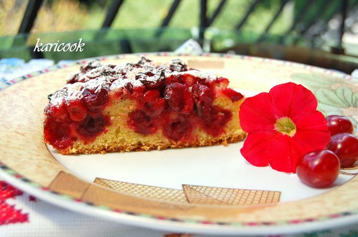 Нежнейший вишневый пирог