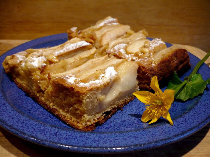 Грушевый пирог с карамелью