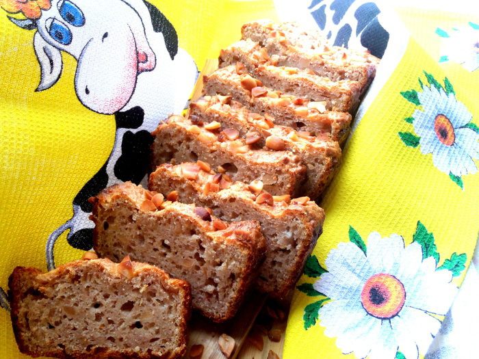 Орехово-гречневый хлеб-кекс