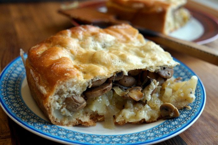 Монастырский грибной пирог