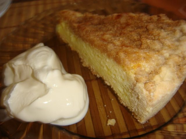 Песочный пирог со сливочно-молочной начинкой