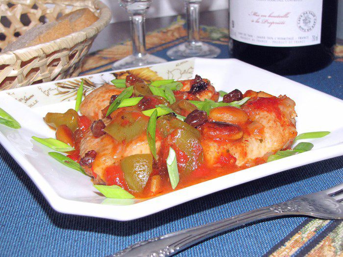Куриные крылышки с миндалем и карри