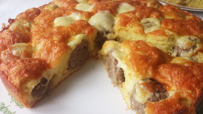 Заливной пирог с фрикадельками