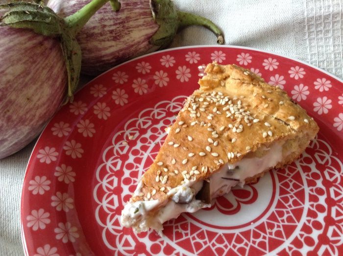 Пирог с баклажанами