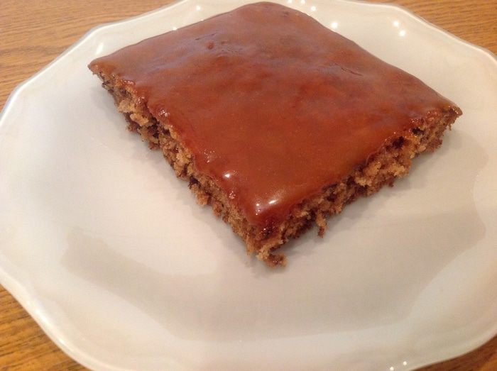 Пирог с черносливом